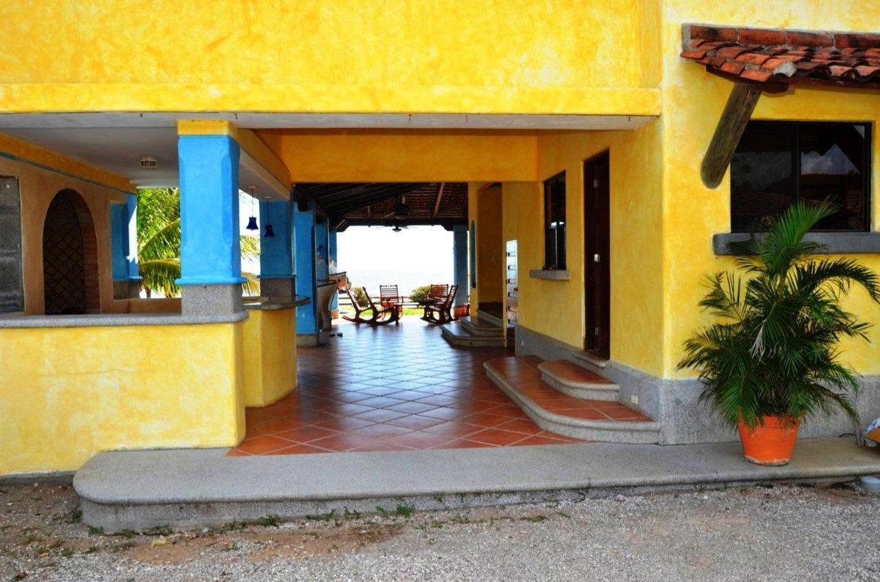 Solyar Luxury Spanish Beachfront Home Pochomil Exterior foto